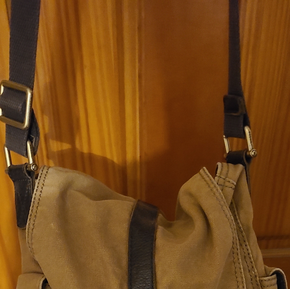 Used Fossil Satchel Bag Tan Over The Shoulder - image 6